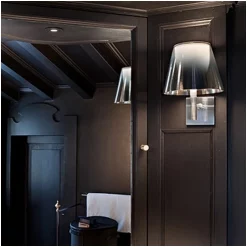 KTribe W Applique Da Parete Alu Argento - Flos - Acquista Qui -Vendite lampada a muro 261 3 1