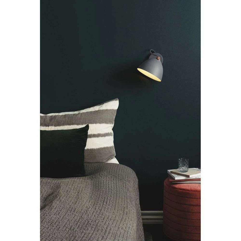 Halo Design Lampade Århus Applique Da Parete Nero/Legno - Halo Design - Acquista Qui 2 Halo Design Lampade Århus Applique Da Parete Nero/Legno - Halo Design - Acquista Qui - immagine 2