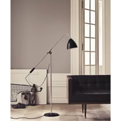 GUBI Lampade Bestlite BL4 Piantana Ø21 Cromato/Nero - GUBI - Acquista Qui -Vendite lampada a muro 571090200131320bl420gulvlampe20c3b82120kromsort20 20gubi20 4